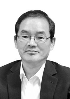 [경제와 세상] AI와 함께 살기 위해 필요한 것