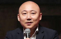 주호민, 방송계와 광고계 손절…'특수교사 강력처벌' 요구 소식에 비판 커져