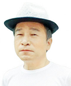 [정만진의 문학 향기] 주인공으로 모십니다