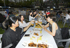 비 내려도 식을 줄 모르는 '대구 치맥페스티벌'…시민·관광객·기업 모여 치맥의 새 판도 연다