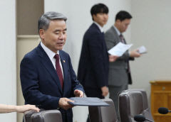 野 탄핵 추진에 이종섭 국방부 장관 사의 표명한 듯…개각 빨라지나