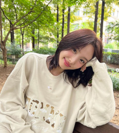 트와이스 나연 6억대 '빚투' 승소, 팬덤 
