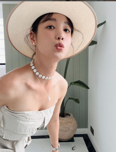 기은세, 결혼 12년 만에 파경…지난해 방송서 두집 살림 공개하기도