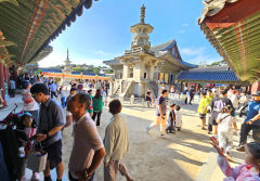 추석 황금 연휴 경주에 국내·외 관광객 100만 명 몰렸다