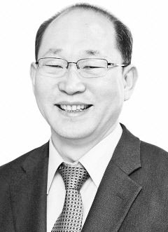 [이재윤 칼럼] '나쁜 물갈이'엔 저항하라