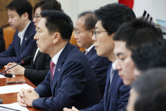 강서구청장 보궐선거 참패로 국민의힘 지도부 책임론 불거져