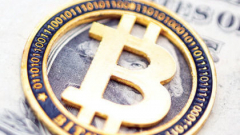 비트코인, 4천700만원 돌파…ETF 기대감에 급등