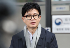 대구 온 한동훈, 출마 여부에 즉답 피해…
