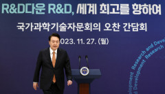 귀국 직후 인적쇄신 나선 尹…개각·대통령실 참모진 교체도 속도낼까