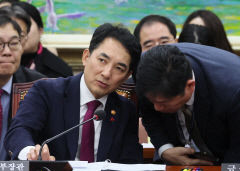 민주유공자법 놓고 與 