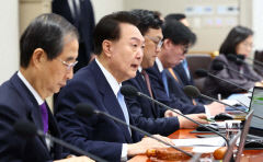 윤석열 대통령, 北 ICBM 발사에 