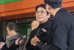 '한동훈 명예훼손 혐의' 유시민, 항소심도 벌금형