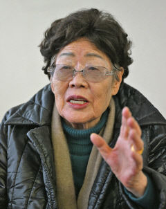 [토크 人사이드]  일본정부 상대 위안부 피해자 손배소송 승소한 이용수 할머니