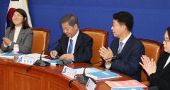 더불어민주당 총선 지역구 공개 모집 시작…오는 20일까지 전략 지역구 제외