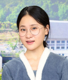 경북도 홍보대사 가수 김다현, 고향사랑기부금 200만원 기탁