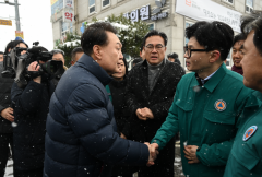 당정 충돌, 이틀 만에 봉합 수순…사천에서 손 맞잡아