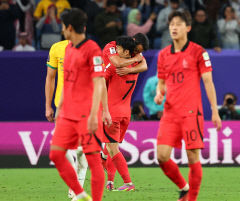 한국 축구 '아시안컵 4강 진출'에 온·오프라인 