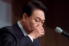 설 앞 여론전 나서는 윤석열·한동훈 '김여사 의혹' 돌파할까