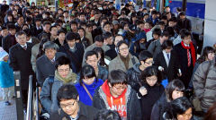 [사진 너머로] 15년 전 동대구역 설 풍경…이젠 북적임 덜해도 설레는 맘은 그대로