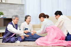 고물가 시대 '세뱃돈' 부담 커져…'서로 안 주고 안 받기' 선호