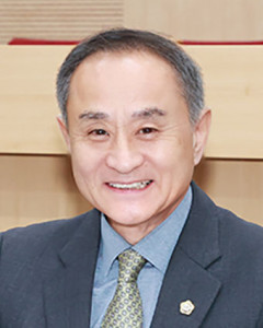 [우리지역 일꾼 의원] 윤영경 청송군의원, 34년 공직경험 살려 의정 활동 매진