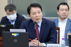 성일종 '이토 히로부미' 잘 된 사례 논란 사과…