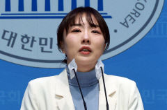 새로운미래 비례대표 1번 양소영 전 민주당 전국대학생위원장 선출