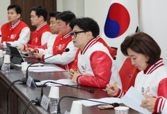 이종섭·황상무 논란 증폭…국힘·野, 자진 귀국·퇴진 압박