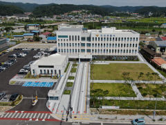 경북 의성서, 승용차가 70대 보행자 들이받아 중상