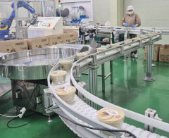 [주목! 이 기업] 간편조리식품 생산 '샘초롱'…10개국에 컵떡볶이 수출 '푸드 한류' 선도