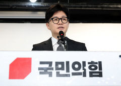 한동훈 '당권도전' 가능성에 견제 목소리 높아져