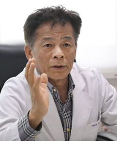 신승열 수성명가요양병원장, 해열 아닌 보온…'비니 치료법'으로 코로나도 완쾌