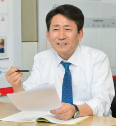 경북도인재평생교육원 초대 원장에 이장식 전 포항부시장 취임