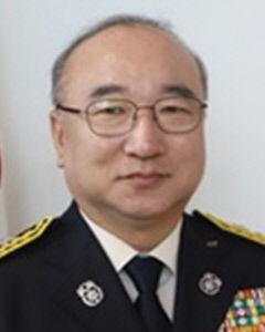 엄준욱 전 인천소방본부장, 대구 첫 소방감 본부장 취임