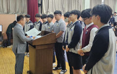 선배들의 따뜻한 후배사랑, 덕원고총동창회 '사랑의 장학금'