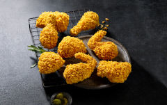 BBQ 치킨 가격 인상 또 4일간 늦췄다…소비자들 '난색'