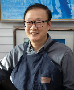 붓을 든 성형외과 의사…변진석 원장 두 번째 개인전