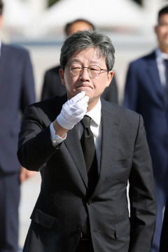 유승민, 與 당대표 불출마 선언 