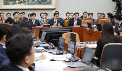 '채상병 수사외압' 등 尹 관련 의혹에 난타전 벌어진 국회 운영위