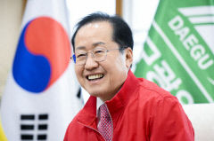 홍준표號 취임 2년 맞아 낭보…특광역시장 중 직무수행평가 1위