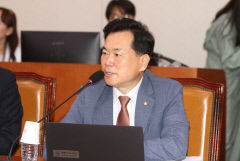김승수 