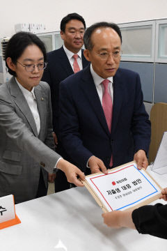 추경호, 이재명 향해 