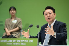 尹대통령, 체코 원전 후속 대책 지시 