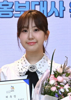 현역 가왕 전유진, 경북도 전국기능경기대회 홍보대사