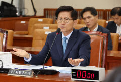 '막말 논란' 김문수 노동부 장관 후보자 '박근혜 탄핵'에 