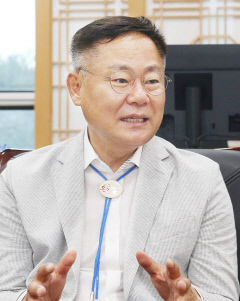 김재욱 칠곡군수 인터뷰 ``지역경제 활성화로 군민 행복 보장``