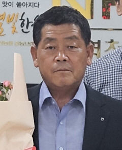 김진수 영천축산농협조합장, 5년 연속 생명보험 BEST CEO상