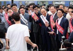 추석 민심에 다른 해석 내놓은 정치권…與 