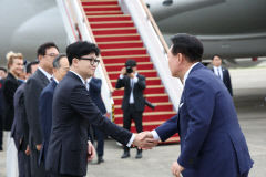윤-한 갈등 해소?…윤석열 대통령, 24일 한동훈號 국민의힘 지도부와 만찬