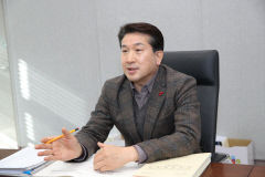 동료의원에 과메기 준 조민성 포항시의원 벌금 80만 원…의원직 유지